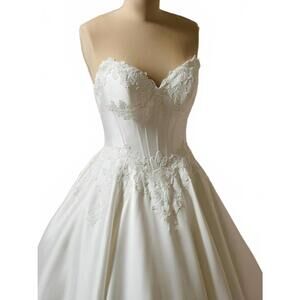 NEW MAGGIE SOTTERO women's serafina wedding dress in ivory